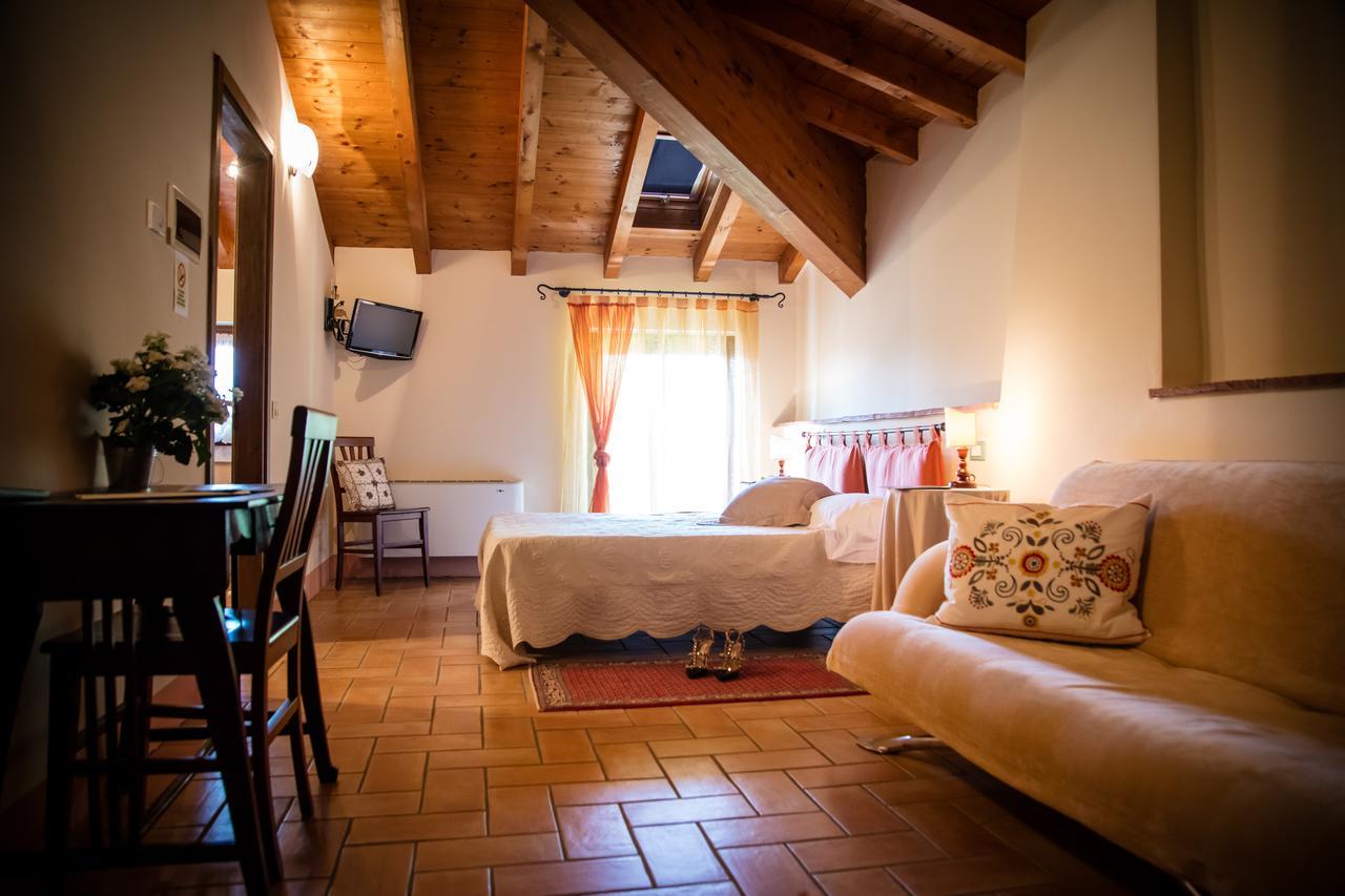 Agriturismo Villa Dei Mulini Volta Mantovana Buitenkant foto